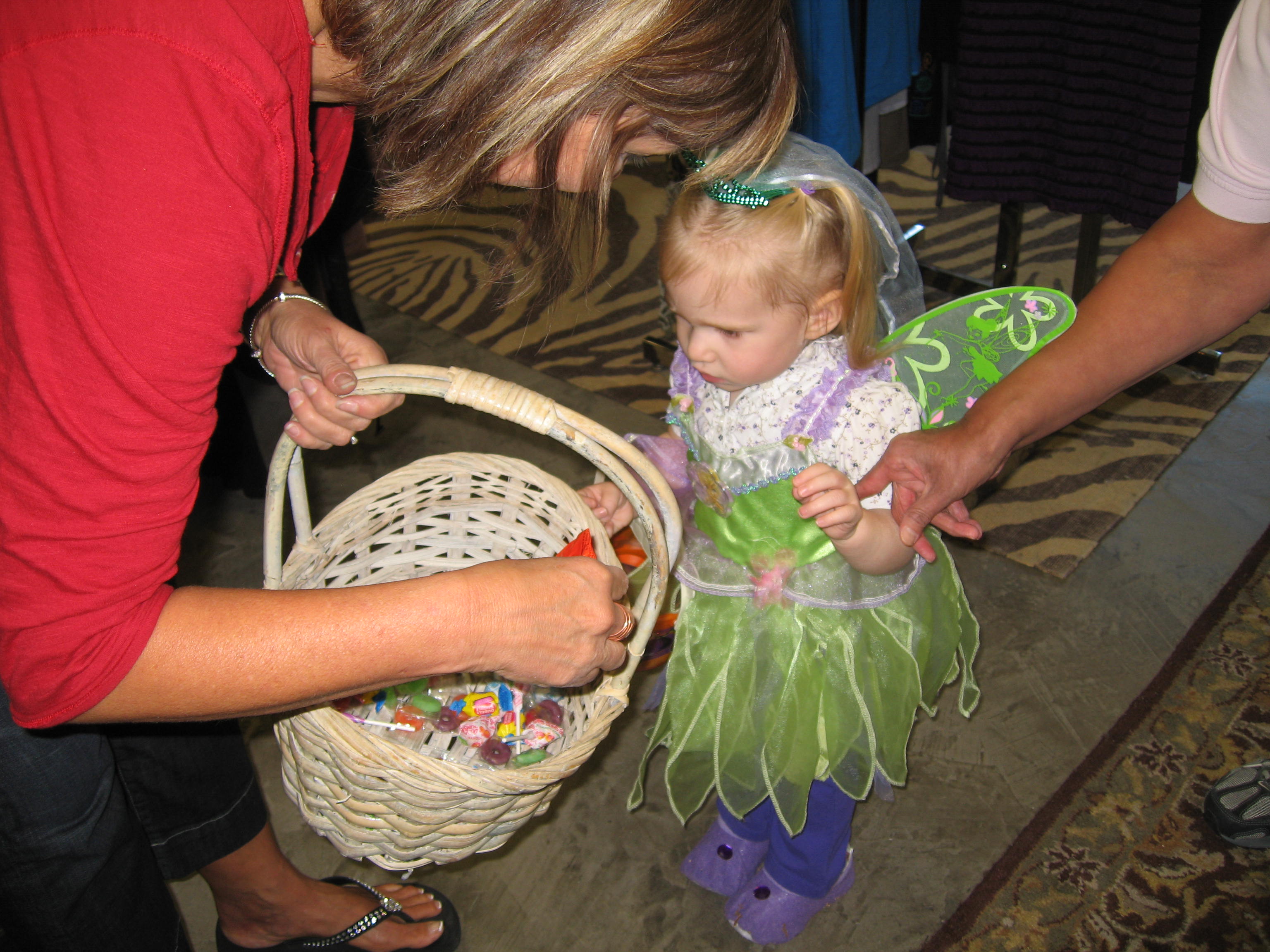 scare on the square 099